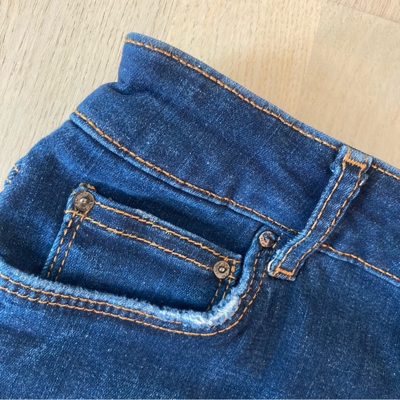 Dark wash distressed denim shorts - Picture 6 of 8